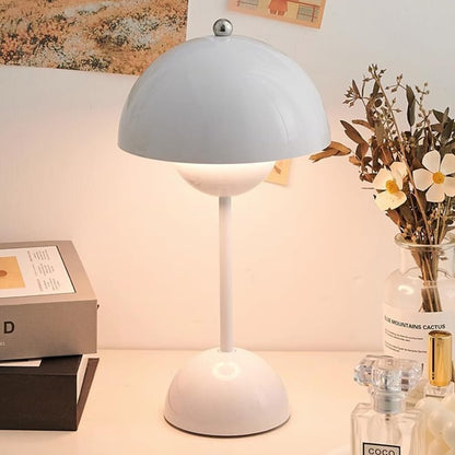 Stepless Dimming Brightness Metal Desk Lamp